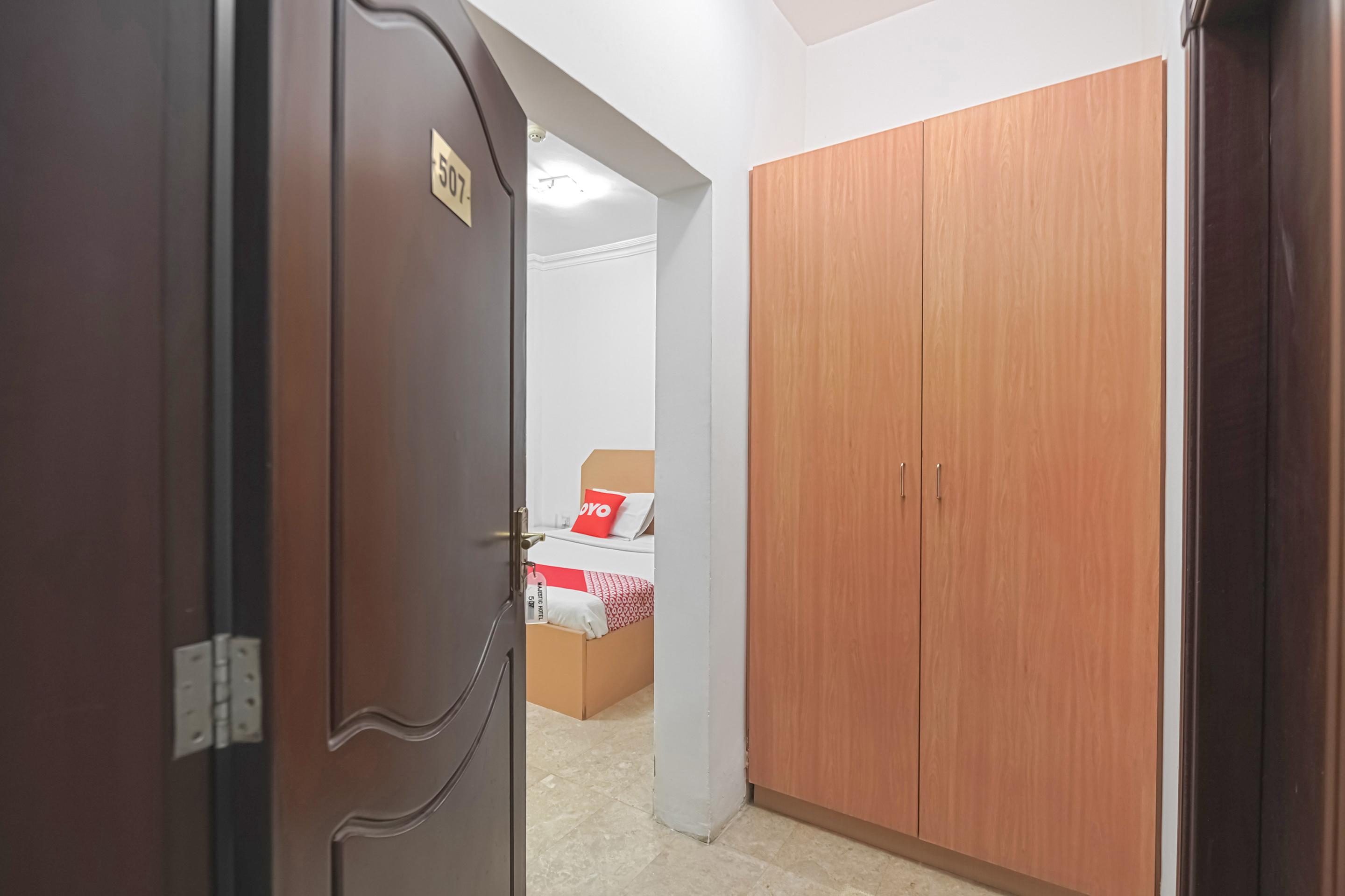 Wādī Kabīr Majestic Hotel מראה חיצוני תמונה