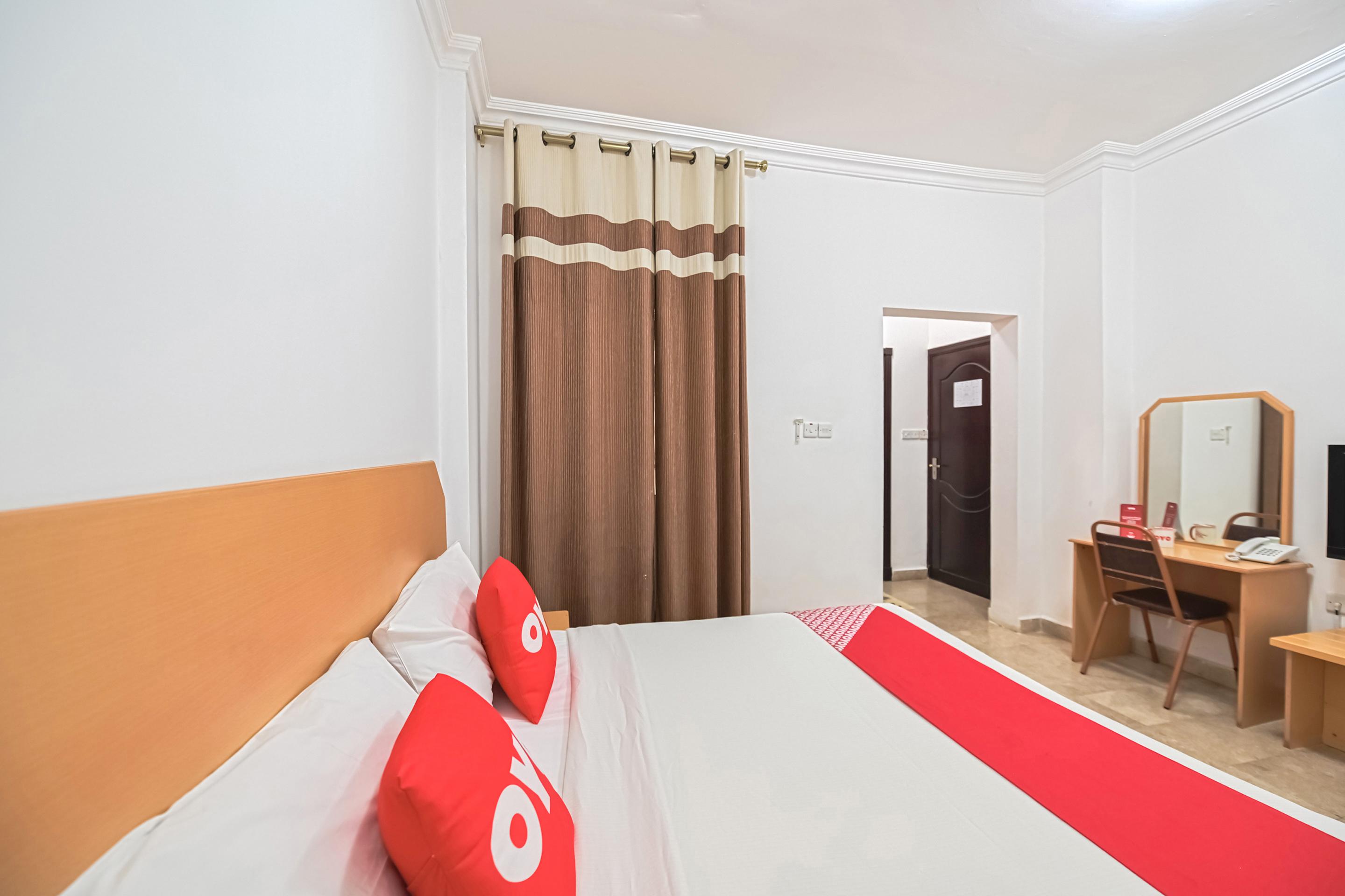 Wādī Kabīr Majestic Hotel מראה חיצוני תמונה