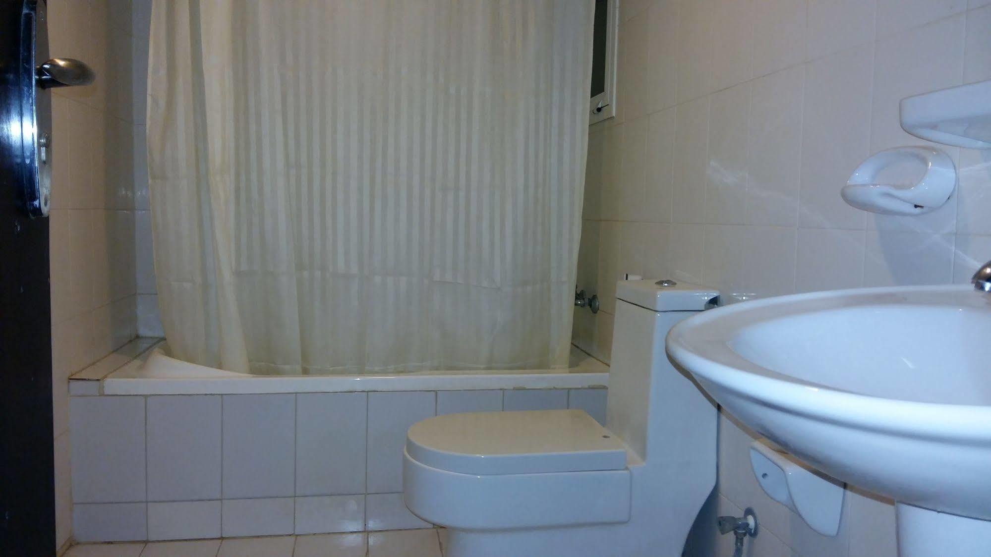 Wādī Kabīr Majestic Hotel מראה חיצוני תמונה
