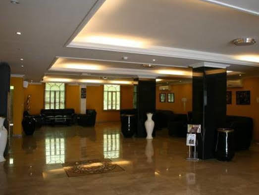 Wādī Kabīr Majestic Hotel מראה חיצוני תמונה